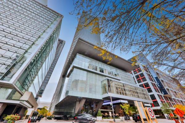 183 Wellington Street W, Toronto