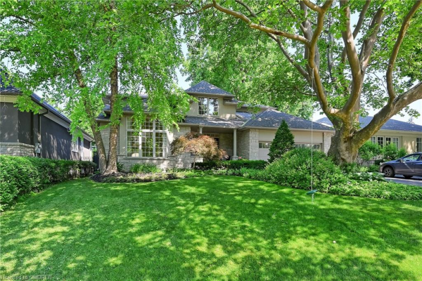 1325 Ario Road, Oakville