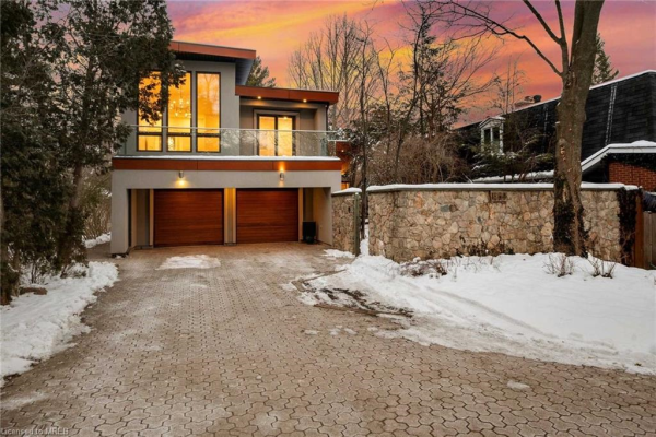 1569 Glenburnie Road, Mississauga