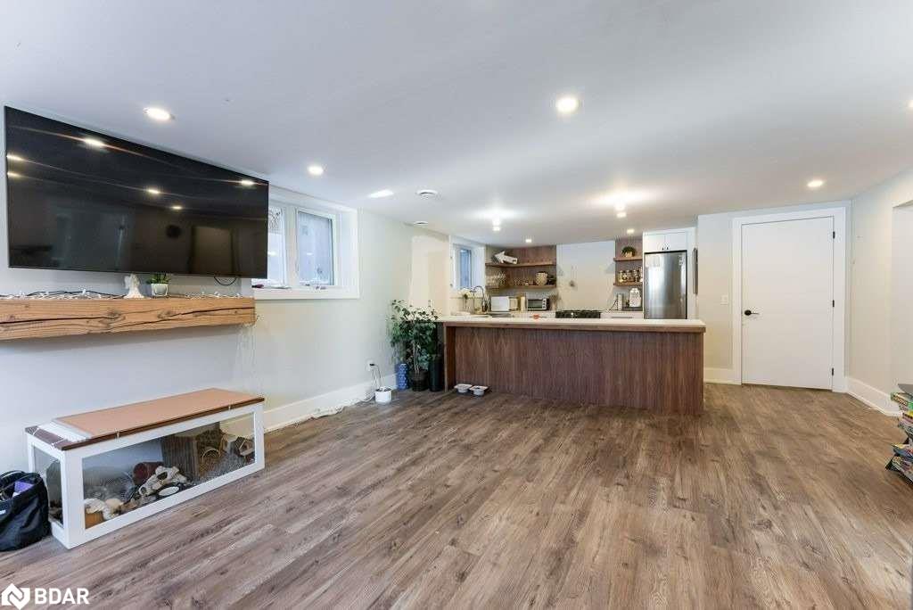 Listing 40374992 - Large Photo # 28