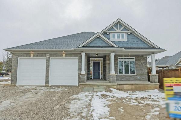 54 Hickory Lane, St. Thomas