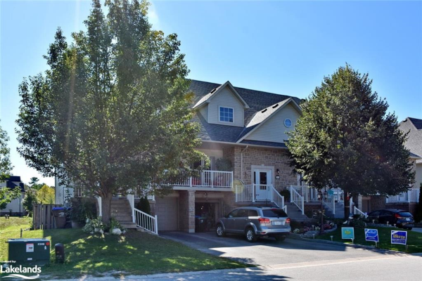 19 Royal Beech Drive, Wasaga Beach