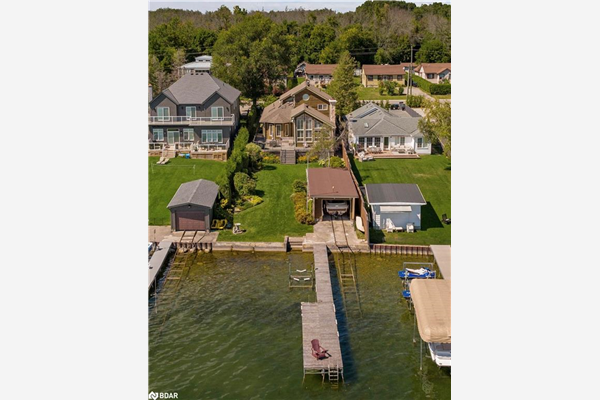 1373 Maple Road, Innisfil