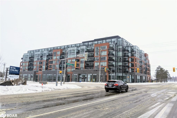 681 Yonge Street, Barrie