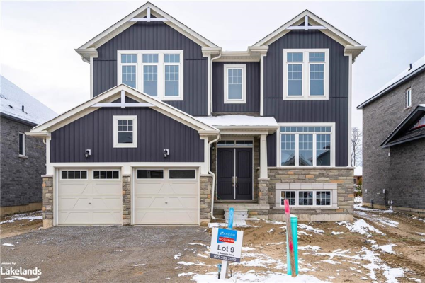 13 Beatrice Drive, Wasaga Beach