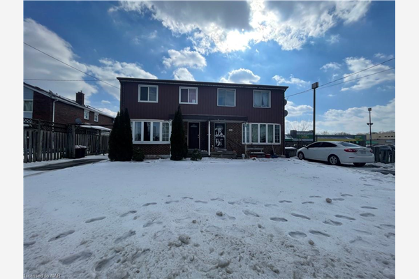 6734 Mcleod Road, Niagara Falls