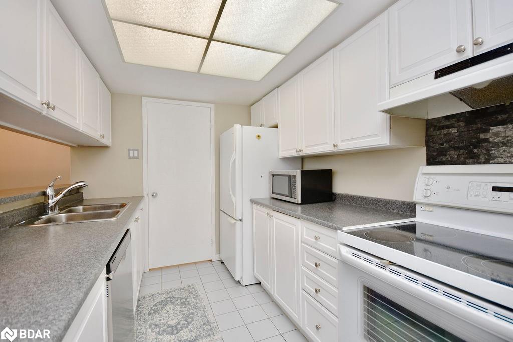 Listing 40380527 - Large Photo # 9