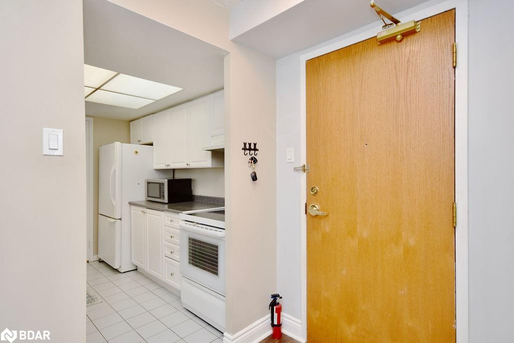 Listing 40380527 - Large Photo # 7