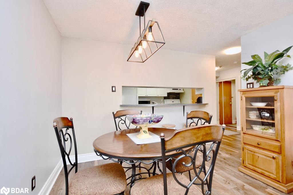 Listing 40380527 - Large Photo # 13