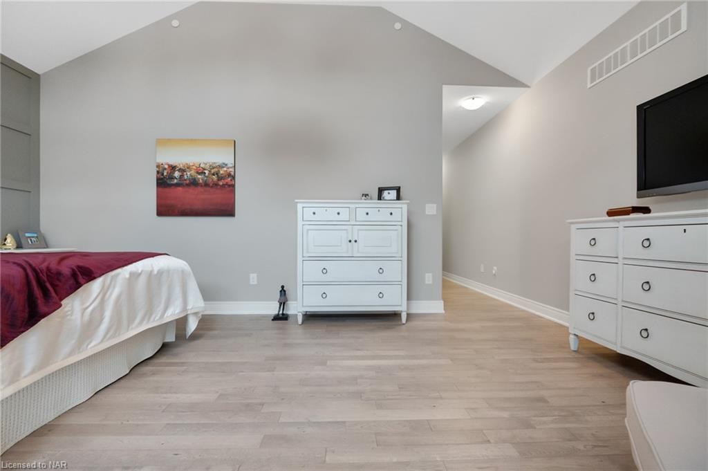 Listing 40381629 - Large Photo # 25