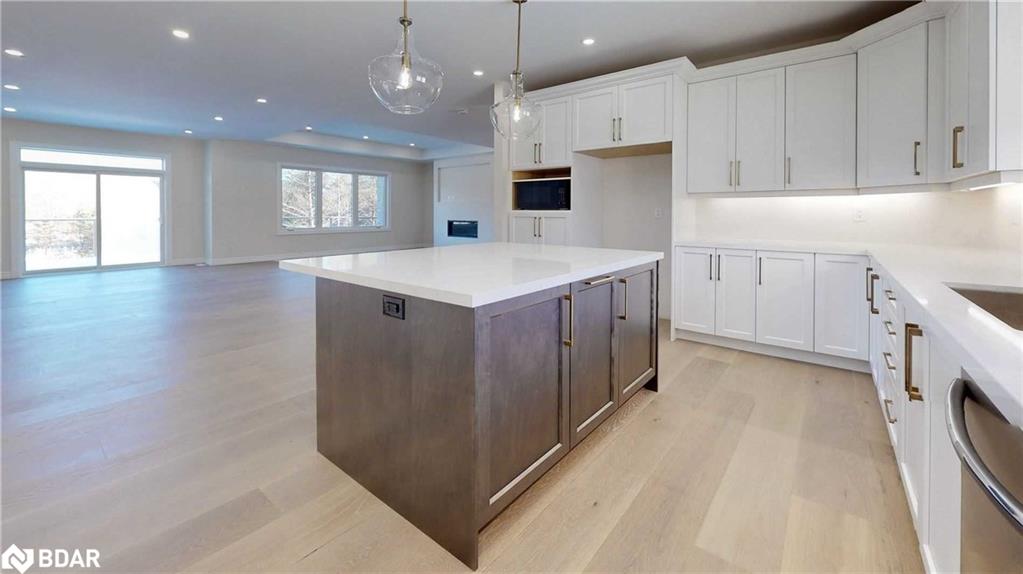Listing 40382163 - Large Photo # 15