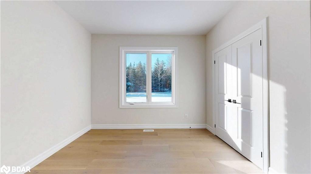 Listing 40382163 - Large Photo # 4