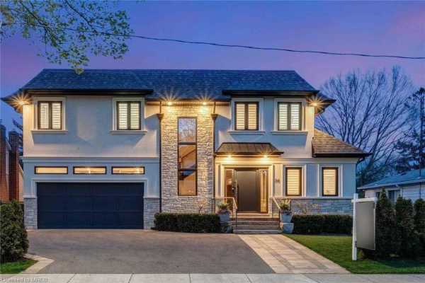 36 Anderson Street, Oakville