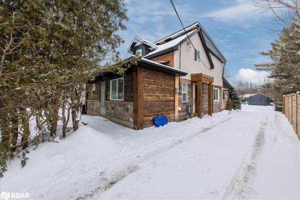 1020 Ewart Street, Innisfil