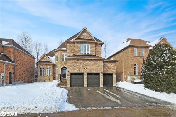 33 Camelot Square, Barrie