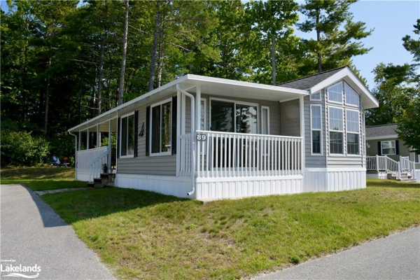 89 Madawaska Trail, Wasaga Beach