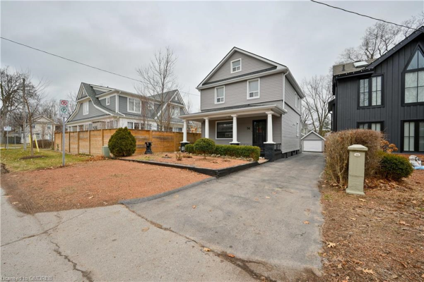 34 Bond Street, Oakville