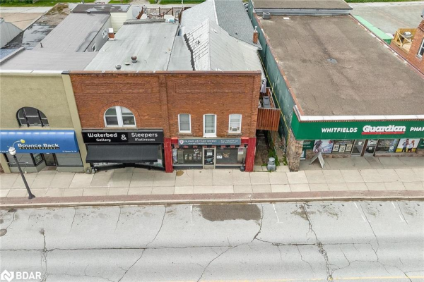 18 Queen Street W, Elmvale
