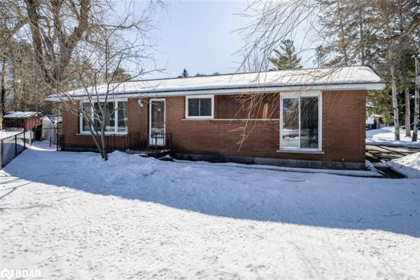 38 Brian Avenue, Angus
