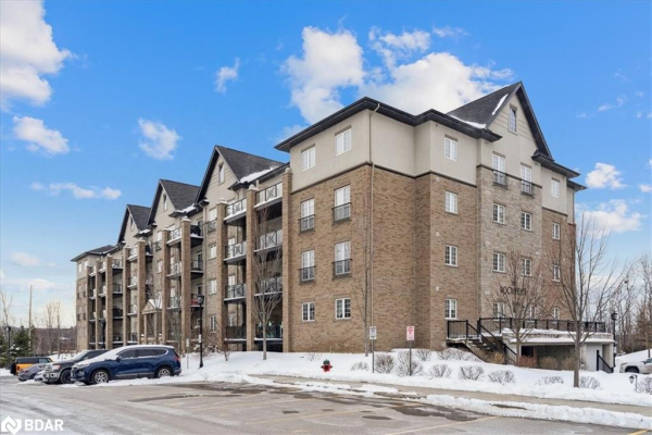 42 Ferndale Drive S, Barrie