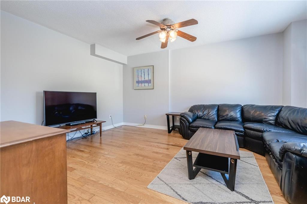 Listing 40386994 - Large Photo # 8