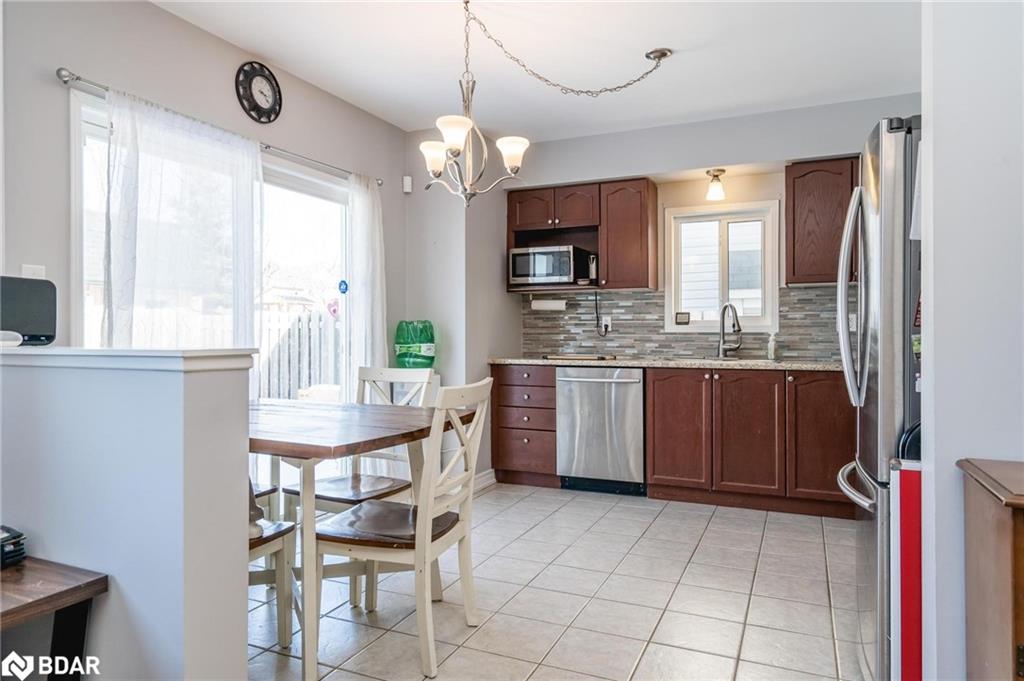 Listing 40386994 - Large Photo # 4
