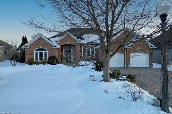 29 Deer Ridge Crescent, Kitchener