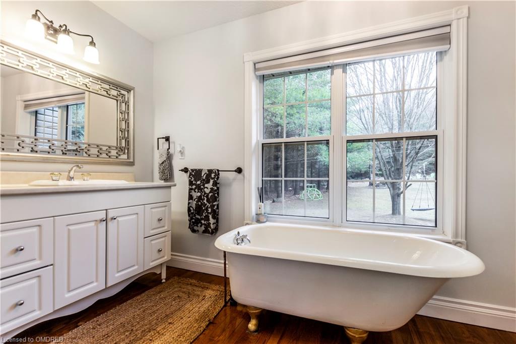 Listing 40389108 - Large Photo # 25