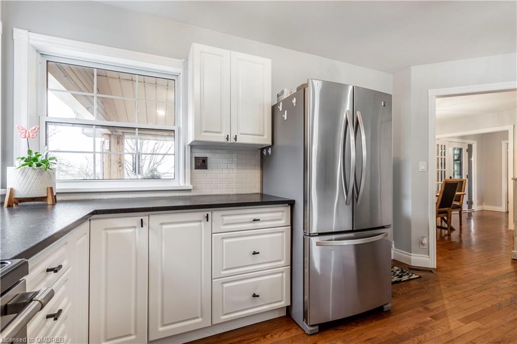 Listing 40389108 - Large Photo # 15