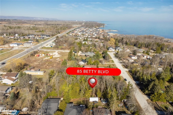 85 Betty Boulevard, Wasaga Beach