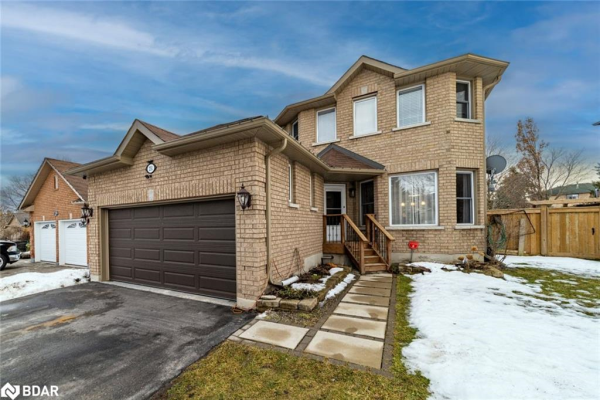 231 Livingstone Street W, Barrie