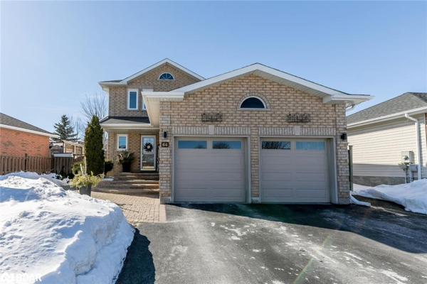 64 Marsellus Drive, Barrie
