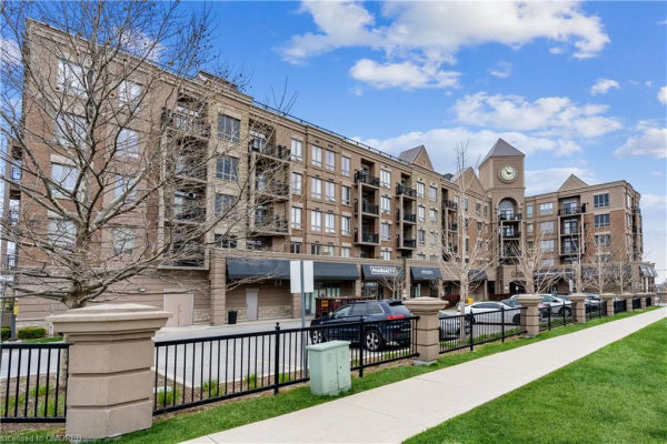 5327 Upper Middle Road, Burlington