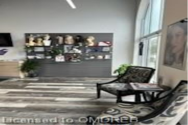 1 Market Lane, Wasaga Beach