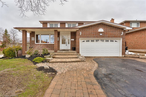 2036 Pen Street, Oakville