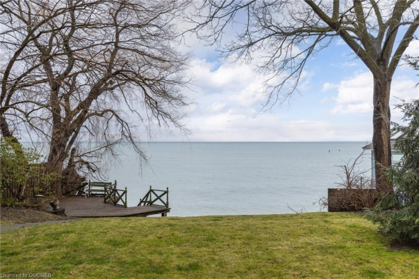21 Second Street, Oakville