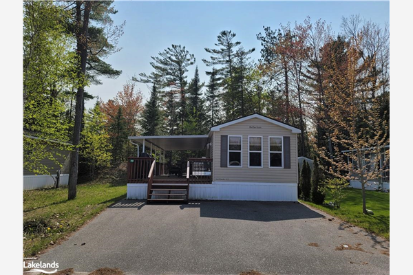 44 Temagami Trail, Wasaga Beach