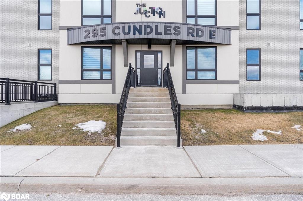 Listing 40399235 - Large Photo # 3