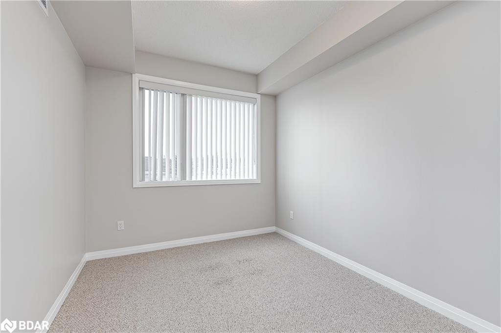 Listing 40399235 - Large Photo # 17