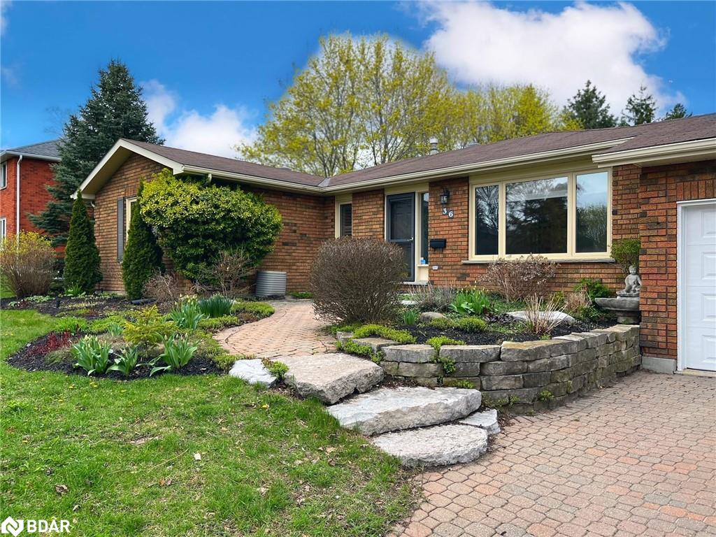 Listing 40401033 - Large Photo # 2