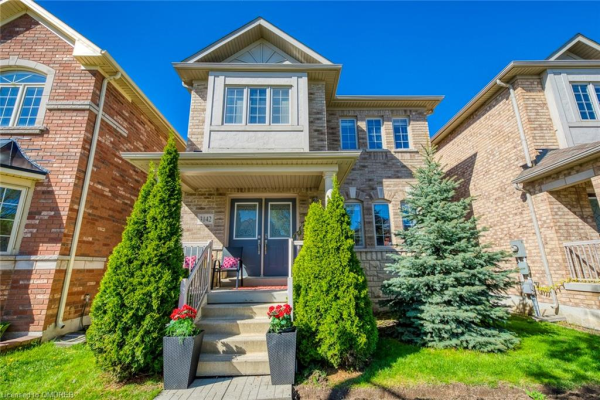 3142 Robert Brown Boulevard, Oakville