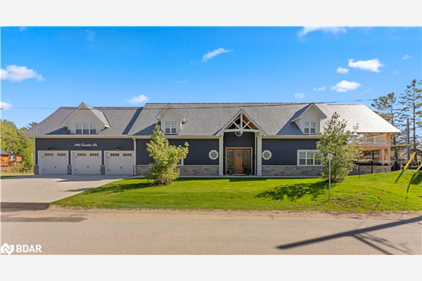 395 Eastdale Drive, Wasaga Beach