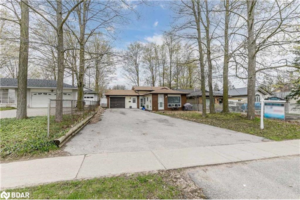 98 Cundles Road E, Barrie