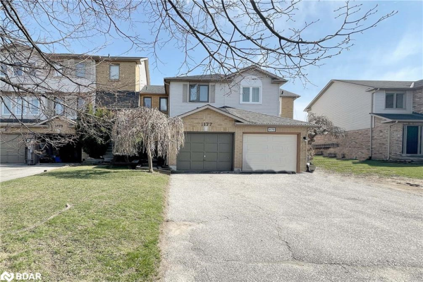 1177 Hill Street, Innisfil