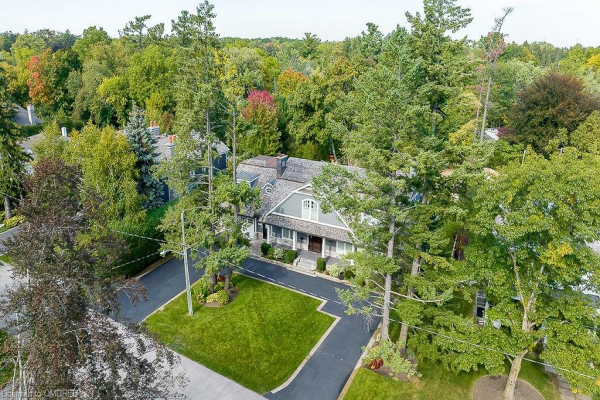 225 Dunwoody Drive, Oakville