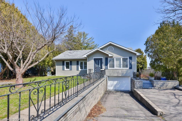 6 Tupper Boulevard, Grimsby