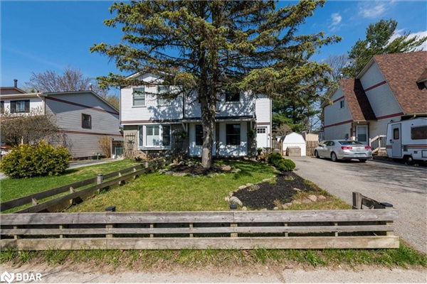 42 Kipling Place, Barrie