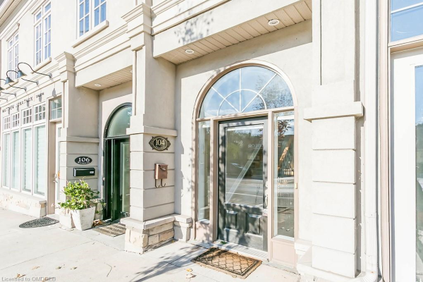 104 Wilson Street, Oakville