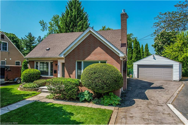 4843 Duke Avenue, Niagara Falls