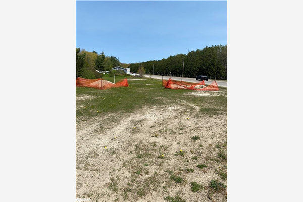 137 Golf Course, Part 3 Road, Wasaga Beach